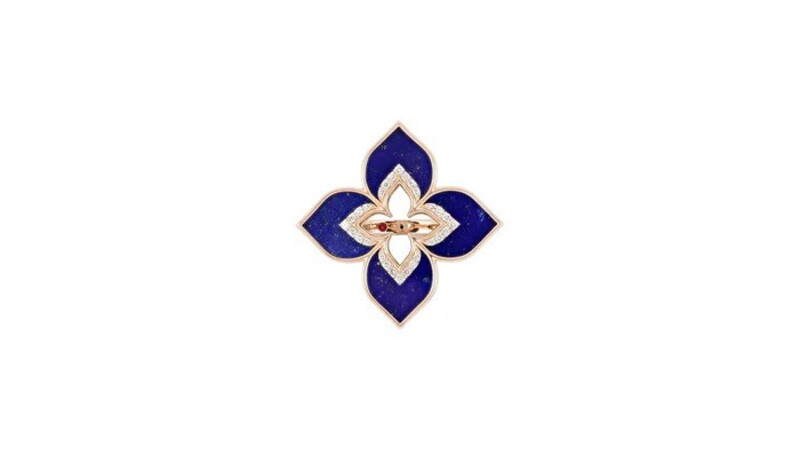 Style your look with Roberto Coin Jewelry and see how Italian elegance meets American sophistication